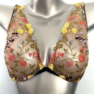 New VICTORIAS SECRET DREAM ANGELS UNLINED PLUNGE BRA FLORAL EMBROIDERED LACE